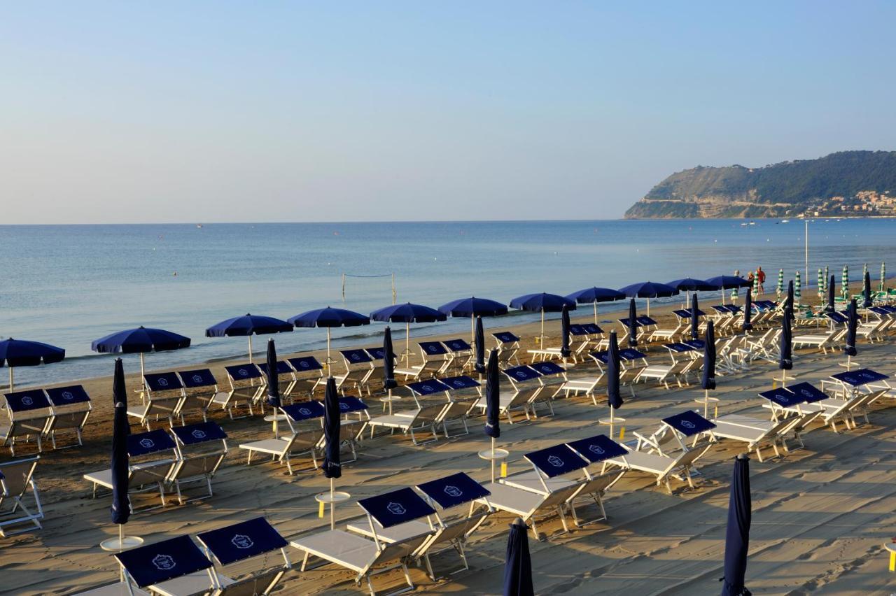 Casa Vacanze Medit Alassio Buitenkant foto